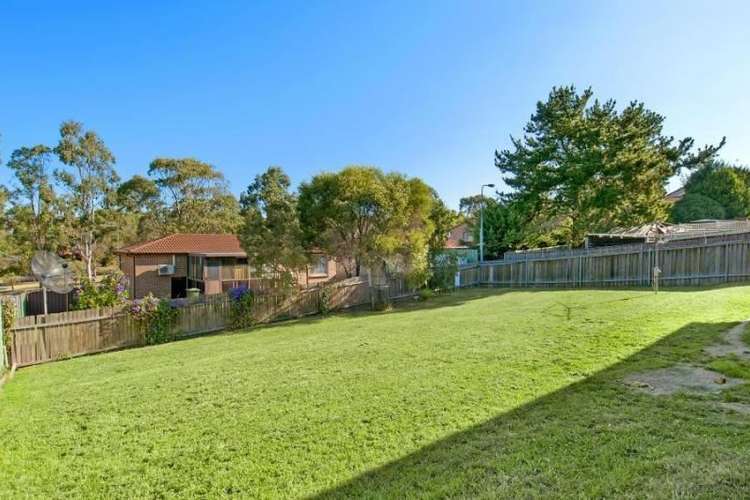 Fifth view of Homely house listing, 15 Brownlow Pl, Ambarvale NSW 2560