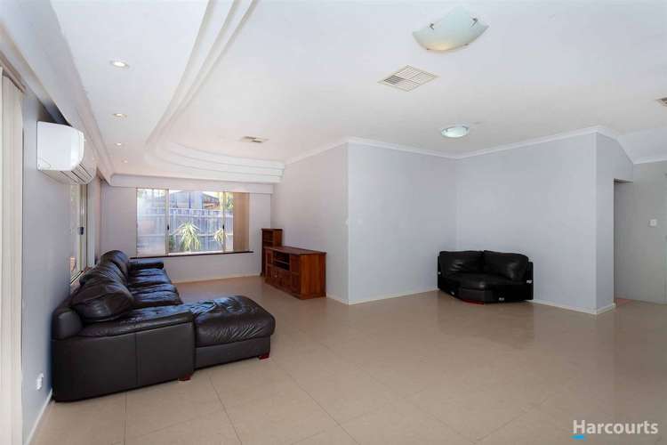 Seventh view of Homely house listing, 10 Domeney Place, Landsdale WA 6065