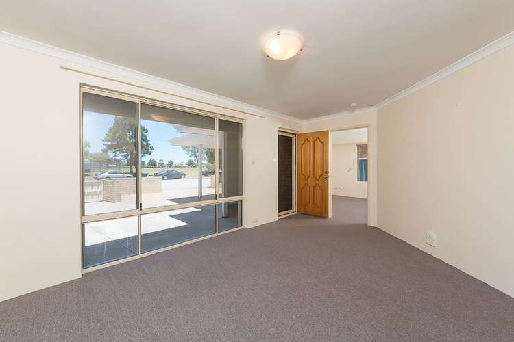 Seventh view of Homely house listing, 9 Wrasse Glade, Warnbro WA 6169