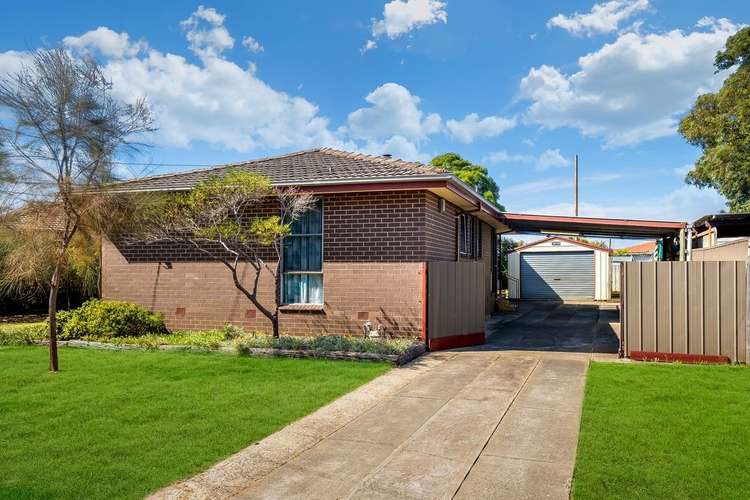 Main view of Homely house listing, 18 Challenger Close, Whittington VIC 3219