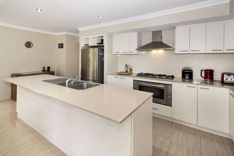 Second view of Homely house listing, 8 Cezanne Way, Yalyalup WA 6280
