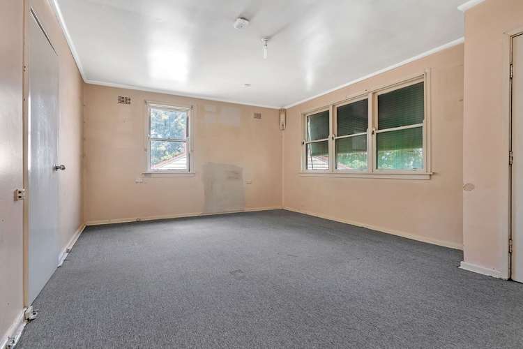 Third view of Homely house listing, 3 Bernice Street, Seven Hills NSW 2147