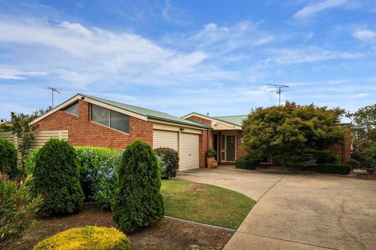 26 Rowe Street, Hamlyn Heights VIC 3215