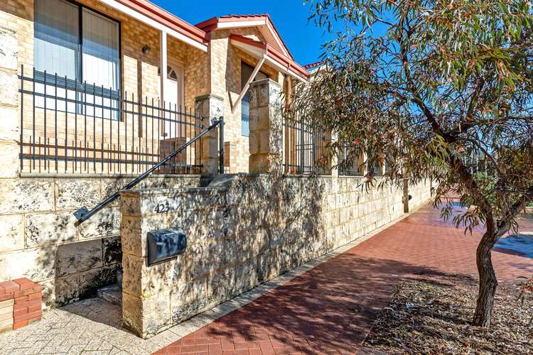 Main view of Homely townhouse listing, 423 Lakeside Drive, Joondalup WA 6027
