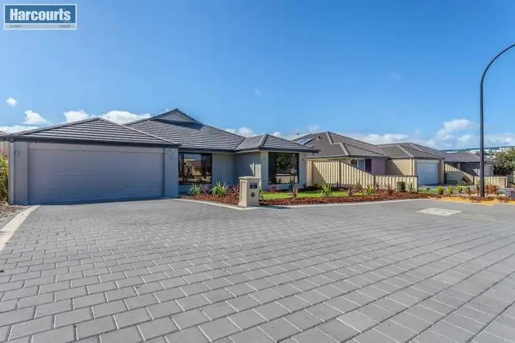 1 Garrett Way