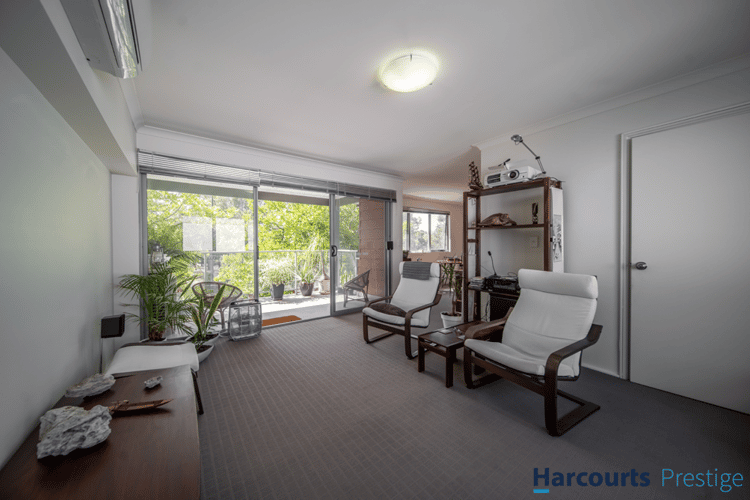 Seventh view of Homely house listing, 2/45 Hargreaves Road, Coolbellup WA 6163