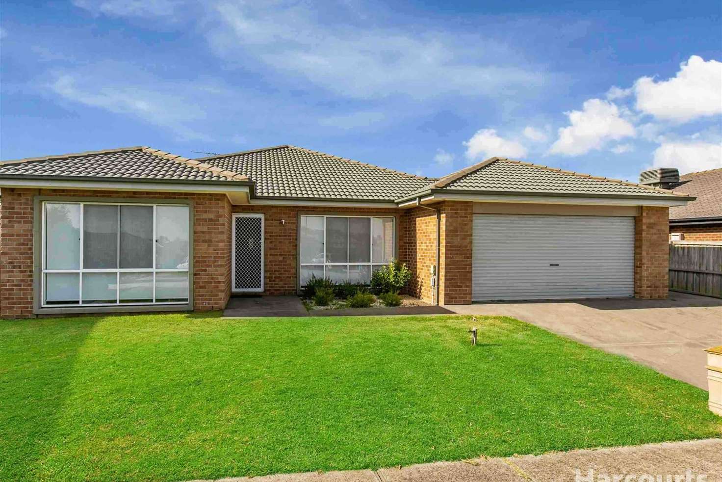 Main view of Homely house listing, 8 Golden Wattle Court, Cranbourne VIC 3977