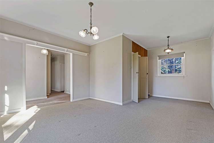 Fourth view of Homely house listing, 21 Pauls Drive, Valley View SA 5093