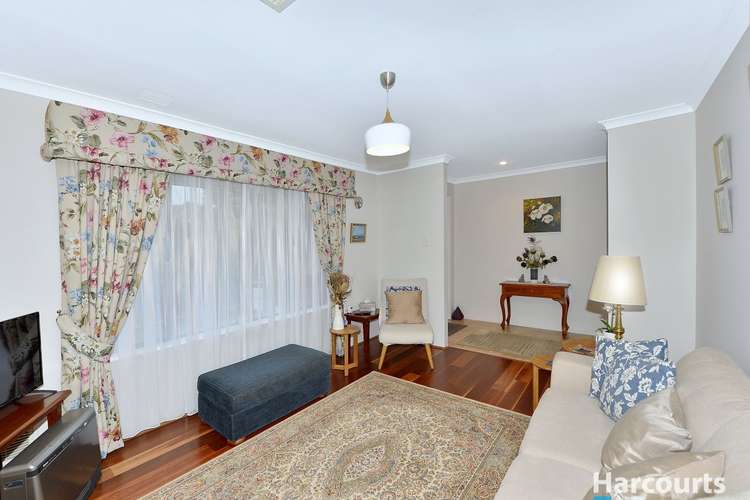 Fifth view of Homely house listing, 2 Bossut Court, San Remo WA 6210