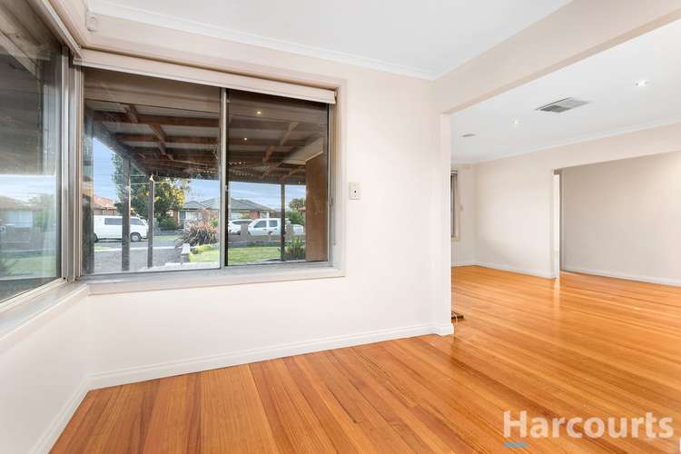 Fourth view of Homely house listing, 6 Balmain Court, Lalor VIC 3075