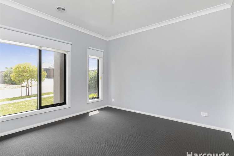 Fifth view of Homely house listing, 12 Sunridge Avenue, Warragul VIC 3820