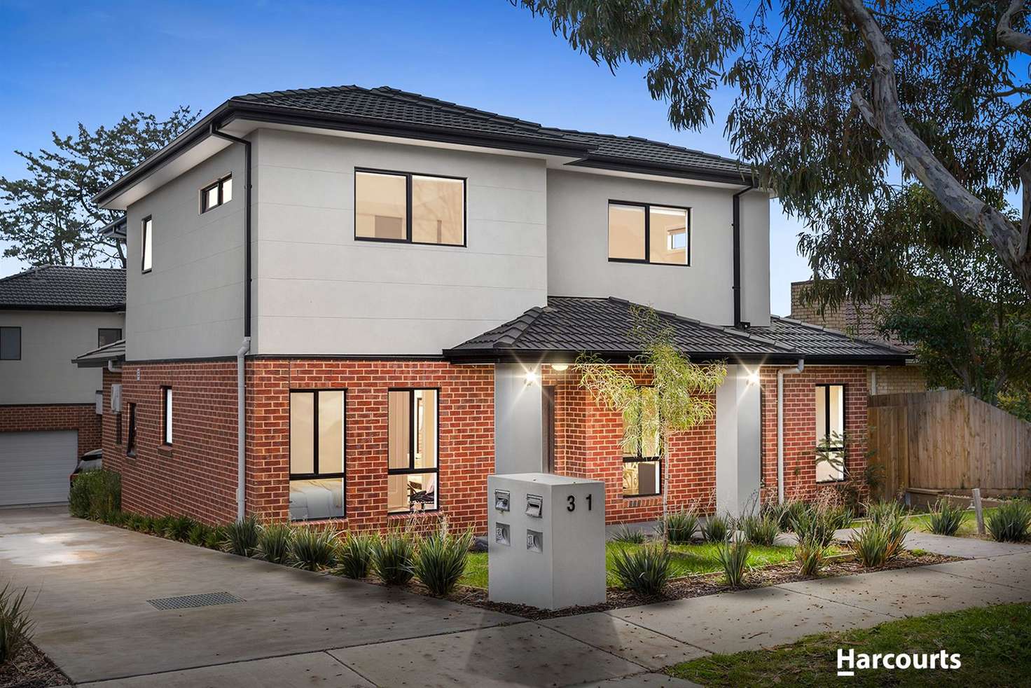 Main view of Homely townhouse listing, 1/31 Silver Ash Avenue, Ashwood VIC 3147