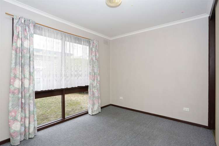 Fifth view of Homely unit listing, 2/122 Stephensons Road, Mount Waverley VIC 3149