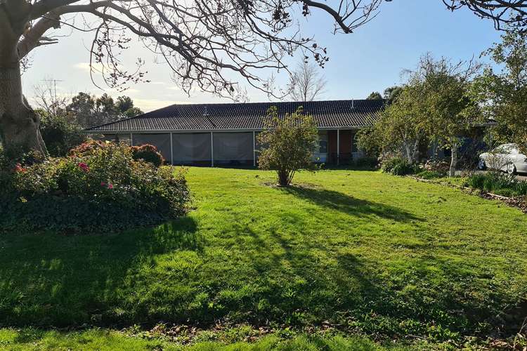 Second view of Homely house listing, 8 Warraview Close, Warragul VIC 3820