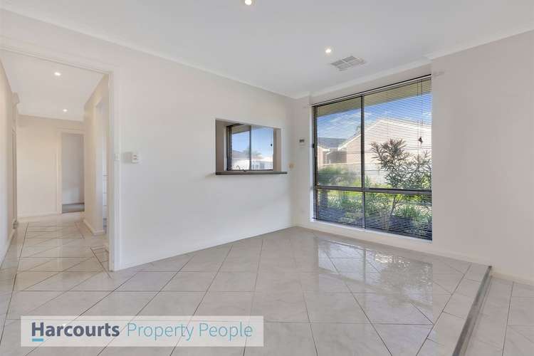 Fifth view of Homely house listing, 7 Cormorant Court, West Lakes Shore SA 5020