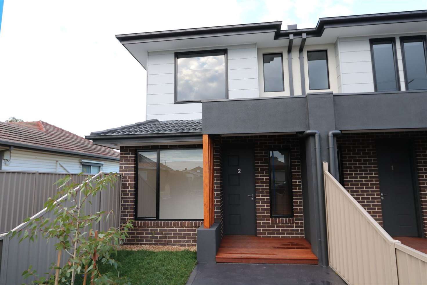 Main view of Homely townhouse listing, 2/25 Dickens Street, Lalor VIC 3075