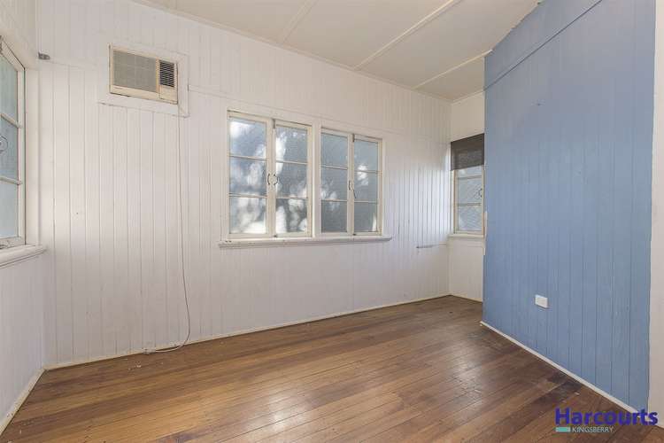 Fifth view of Homely unit listing, 2/10A Cowley Street, West End QLD 4810