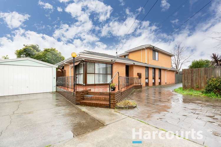 Main view of Homely townhouse listing, 1/17 Barringun Crescent, Clayton South VIC 3169