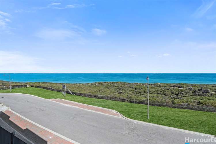 Third view of Homely apartment listing, 4/33 Seagull Vista, Jindalee WA 6036