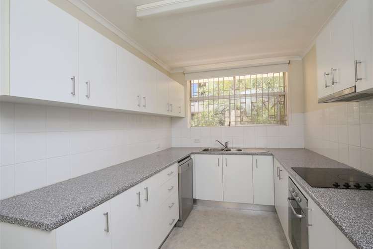 Fourth view of Homely unit listing, 2/61 Bellevue Terrace, Clayfield QLD 4011