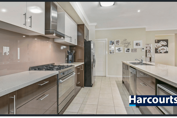 Second view of Homely house listing, 8 Carey Cres, Pakenham VIC 3810