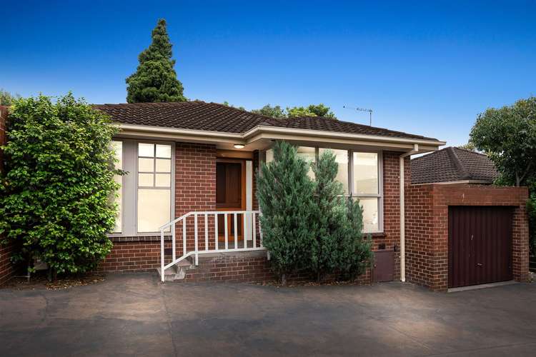 Main view of Homely unit listing, 2/32 Broughton Road, Surrey Hills VIC 3127