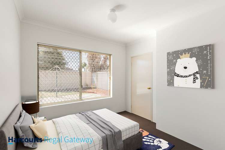 Sixth view of Homely house listing, 15 Carlhausen Close, Atwell WA 6164