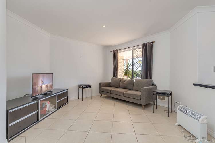 Sixth view of Homely house listing, 2 Guardian Loop, Currambine WA 6028
