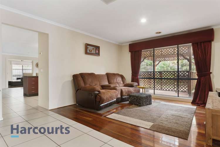 Second view of Homely house listing, 6 Barcoo Court, Carrum Downs VIC 3201