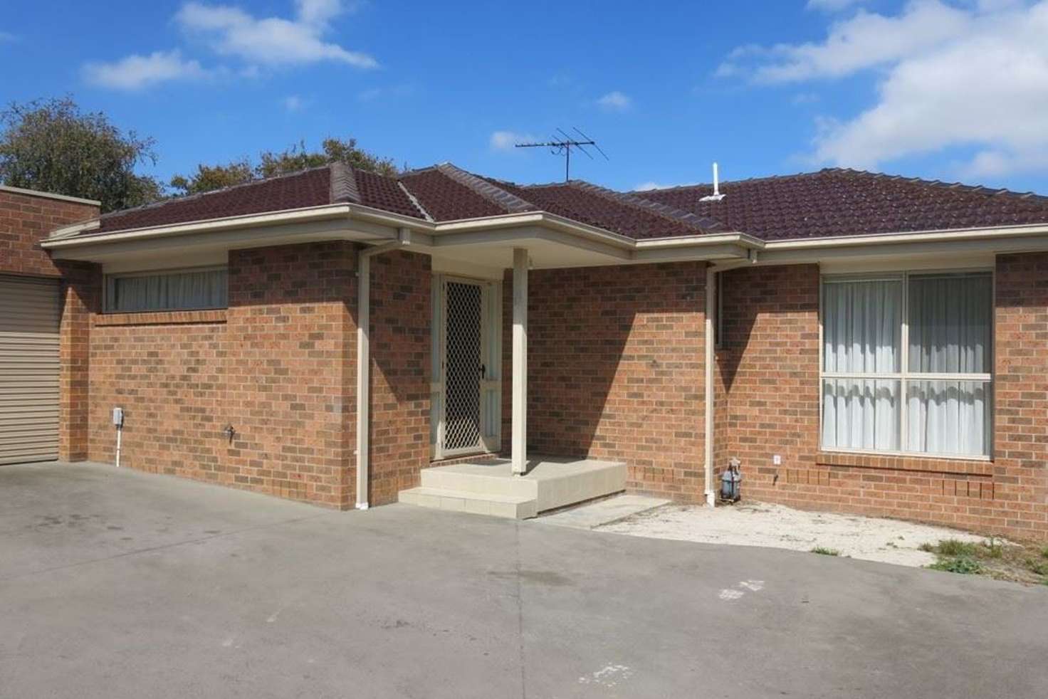 Main view of Homely unit listing, 2/12 Keith Street, Oakleigh East VIC 3166