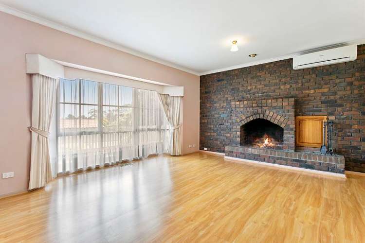 Fifth view of Homely house listing, 2 Eva Court, Hallam VIC 3803