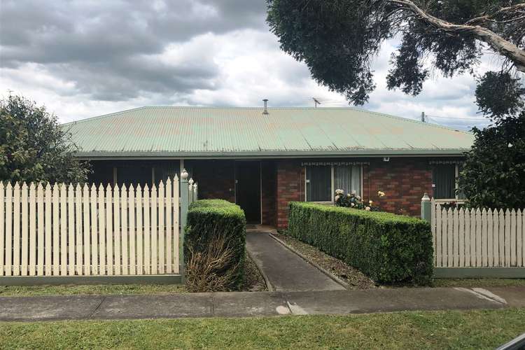 Main view of Homely house listing, 1 Floris Avenue, Drouin VIC 3818