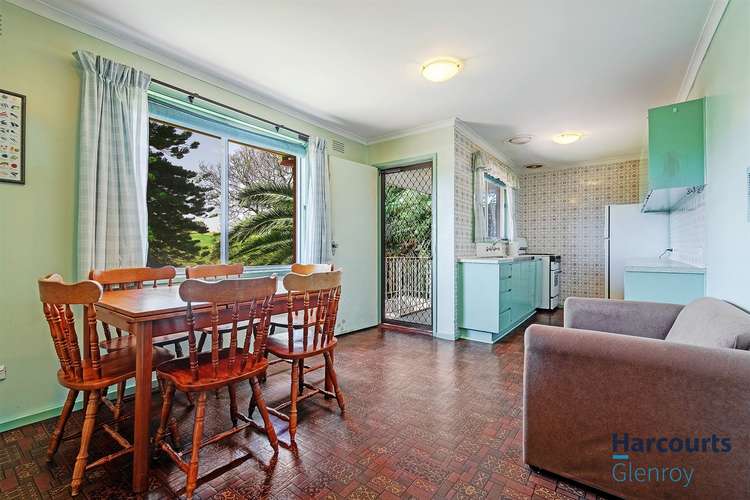 Fifth view of Homely house listing, 76 Erinbank Crescent, Westmeadows VIC 3049