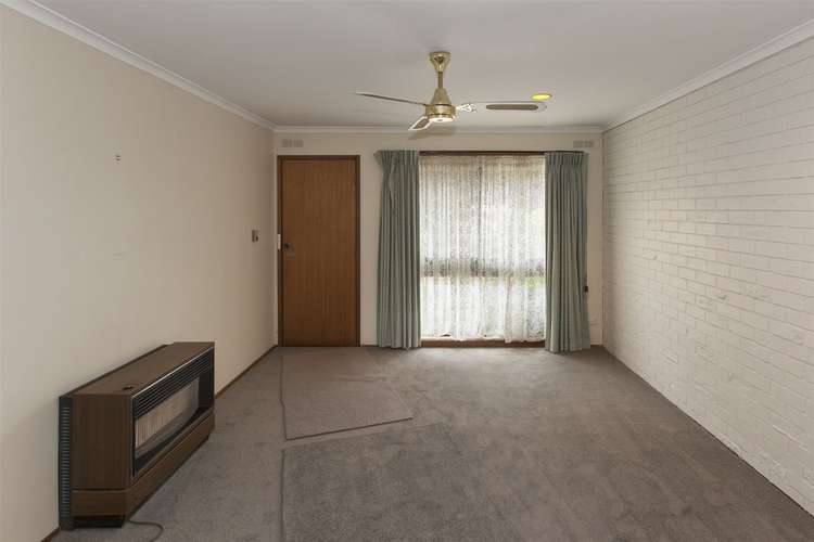 Fifth view of Homely semiDetached listing, 2/45 Hucker St, Ararat VIC 3377