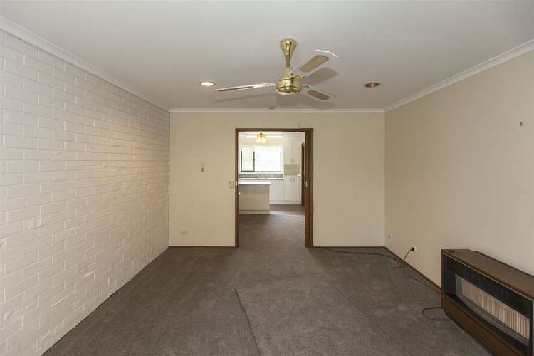 Sixth view of Homely semiDetached listing, 2/45 Hucker St, Ararat VIC 3377