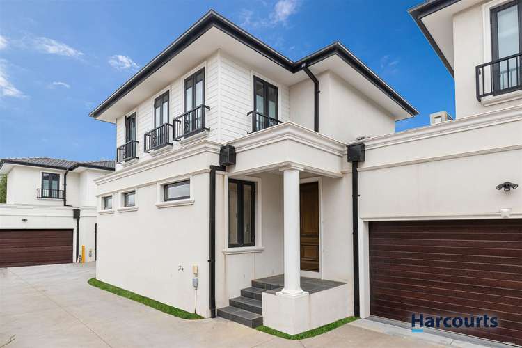 Main view of Homely townhouse listing, 2/24 Morshead Avenue, Mount Waverley VIC 3149