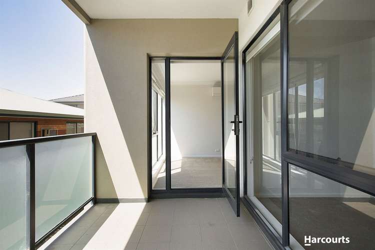 Fifth view of Homely apartment listing, 11/1042 Doncaster Road, Doncaster East VIC 3109