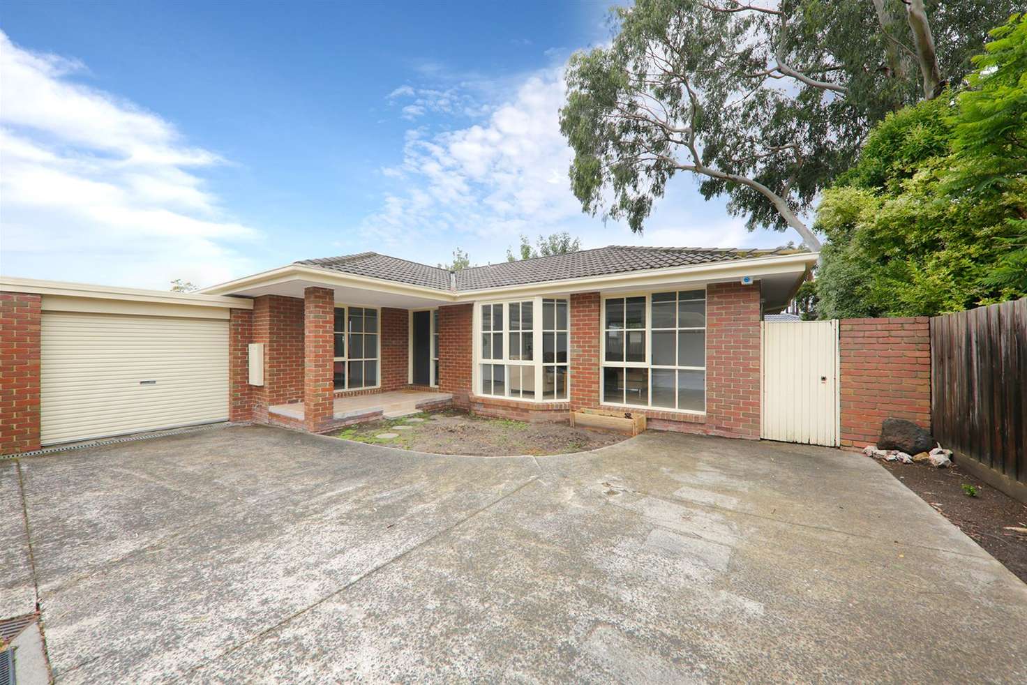 Main view of Homely unit listing, 2/16 Marykirk Drive,, Wheelers Hill VIC 3150