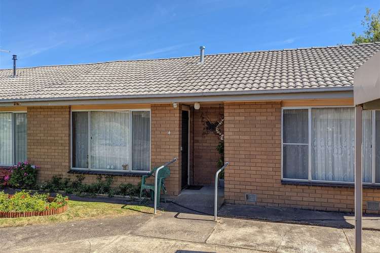 Main view of Homely house listing, 4/31 Beverin Street, Sebastopol VIC 3356