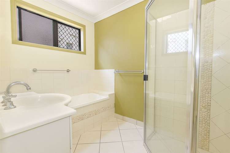 Fifth view of Homely unit listing, 3/70 Livingstone Street, West End QLD 4810