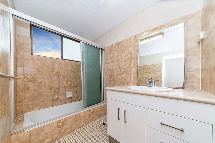 Fourth view of Homely unit listing, 2/14 Marshall Street, Belgian Gardens QLD 4810