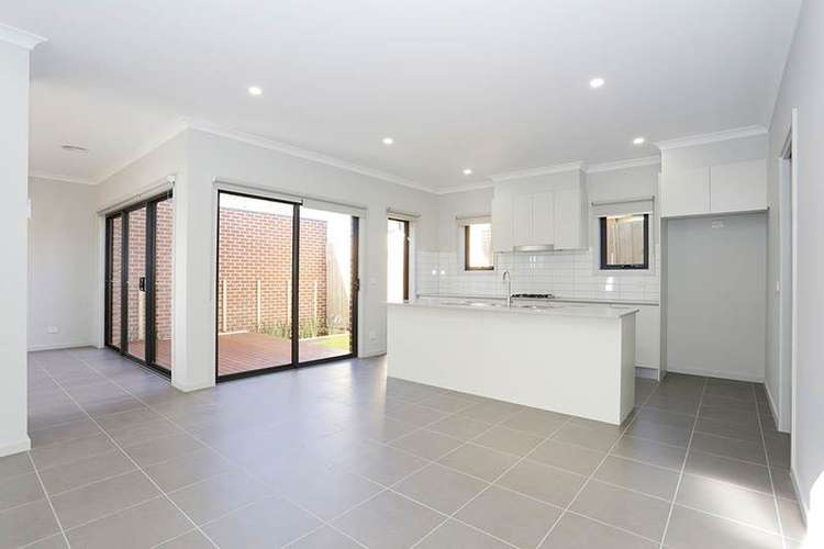 Third view of Homely townhouse listing, 3/16 Fulton Cres, Burwood East VIC 3151