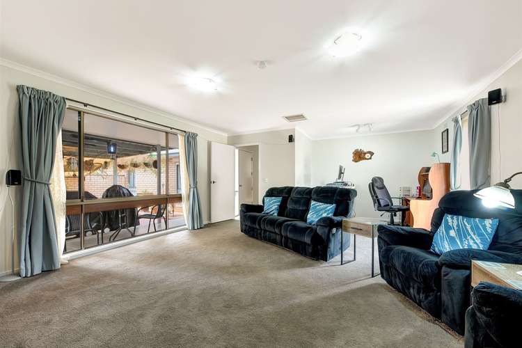 Fifth view of Homely house listing, 4 Iris Court, Wangaratta VIC 3677