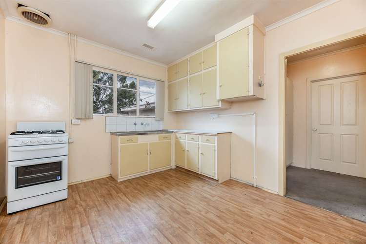 Second view of Homely house listing, 10 Autumndale Avenue, Reservoir VIC 3073