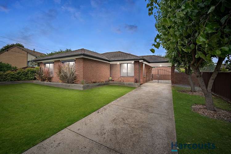 14 Hermitage Avenue, Mount Clear VIC 3350