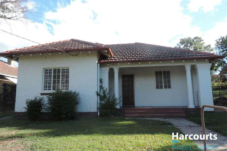 Main view of Homely house listing, 10 Lind Street, Newmarket QLD 4051