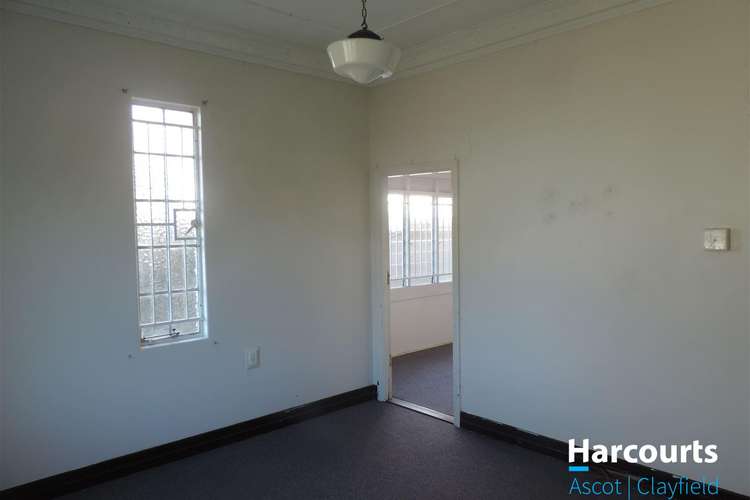 Fifth view of Homely house listing, 10 Lind Street, Newmarket QLD 4051