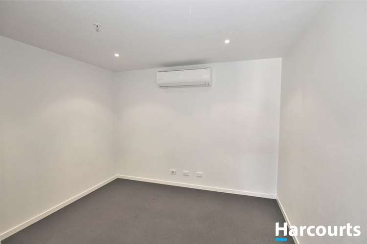 Fifth view of Homely apartment listing, 4/40 Koornang Road, Carnegie VIC 3163