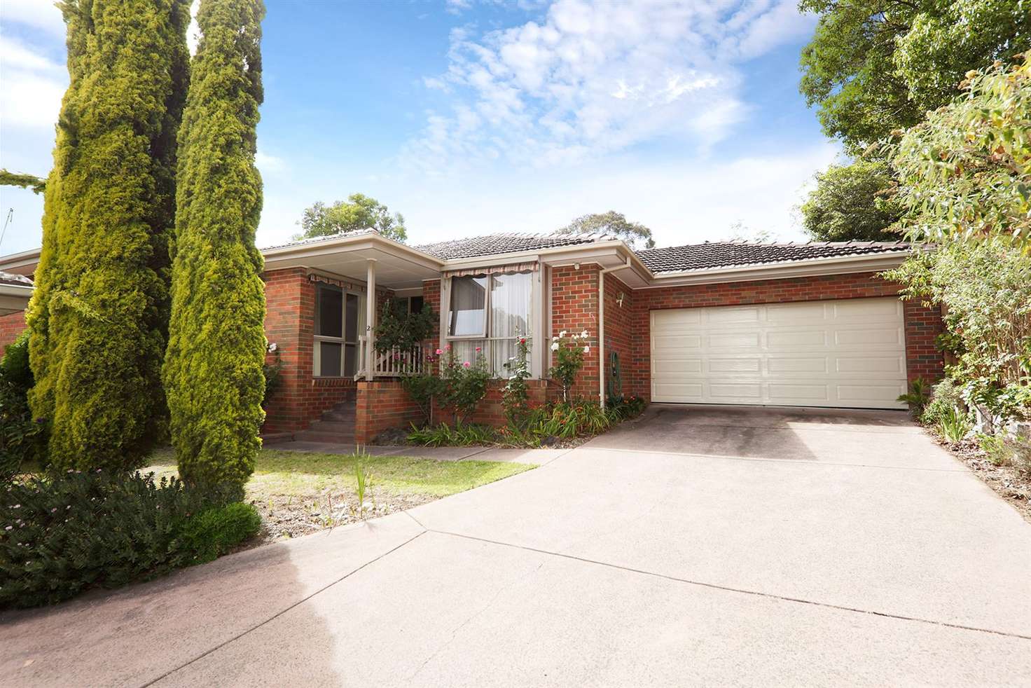 Main view of Homely unit listing, 2/16 Centre Road, Vermont VIC 3133