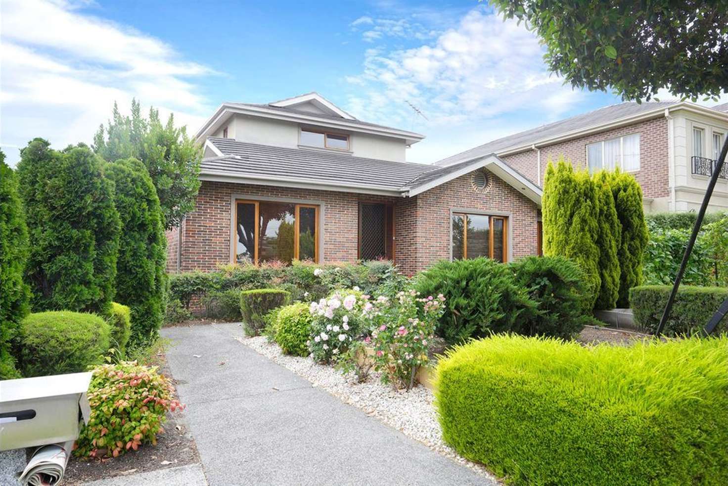 Main view of Homely townhouse listing, 1/34 Pinewood Drive, Mount Waverley VIC 3149